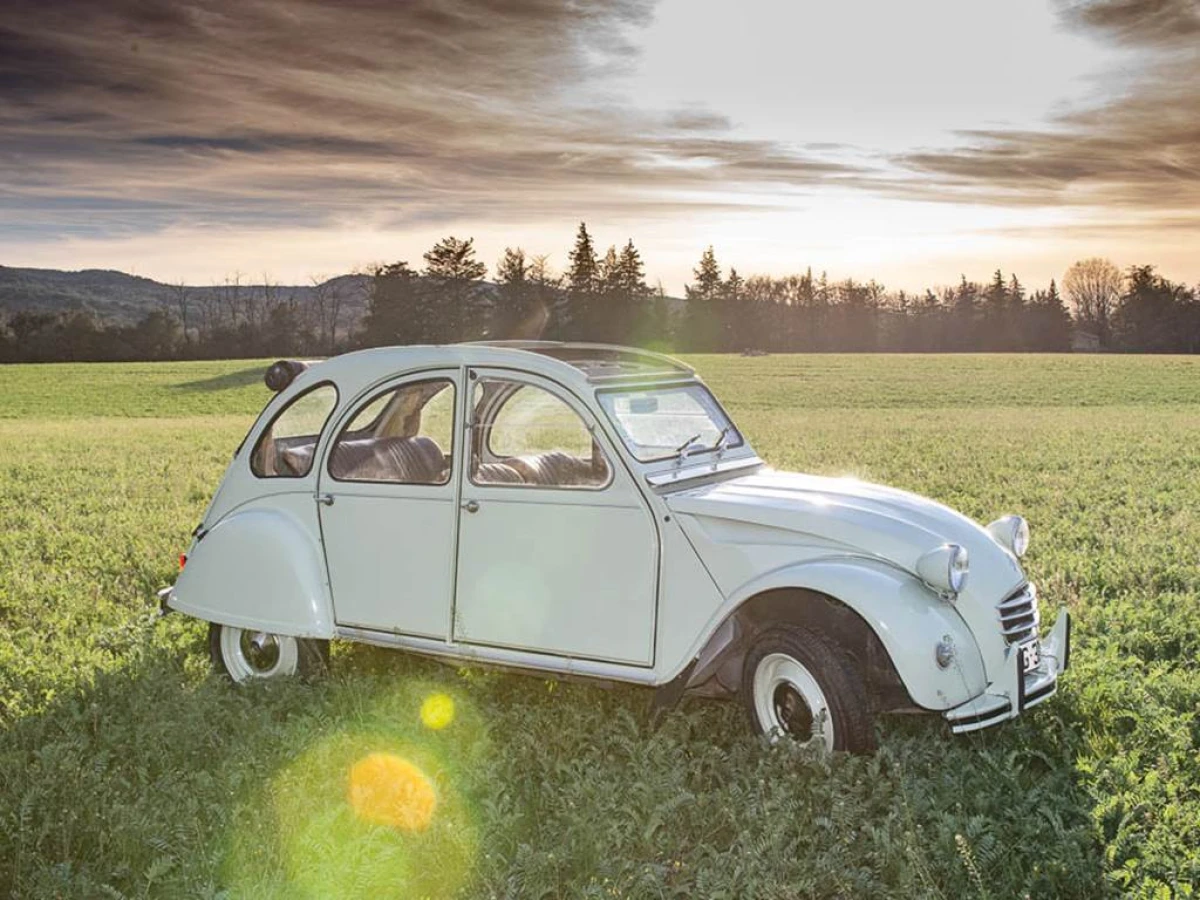 2CV des mariés - Bonjour Fun