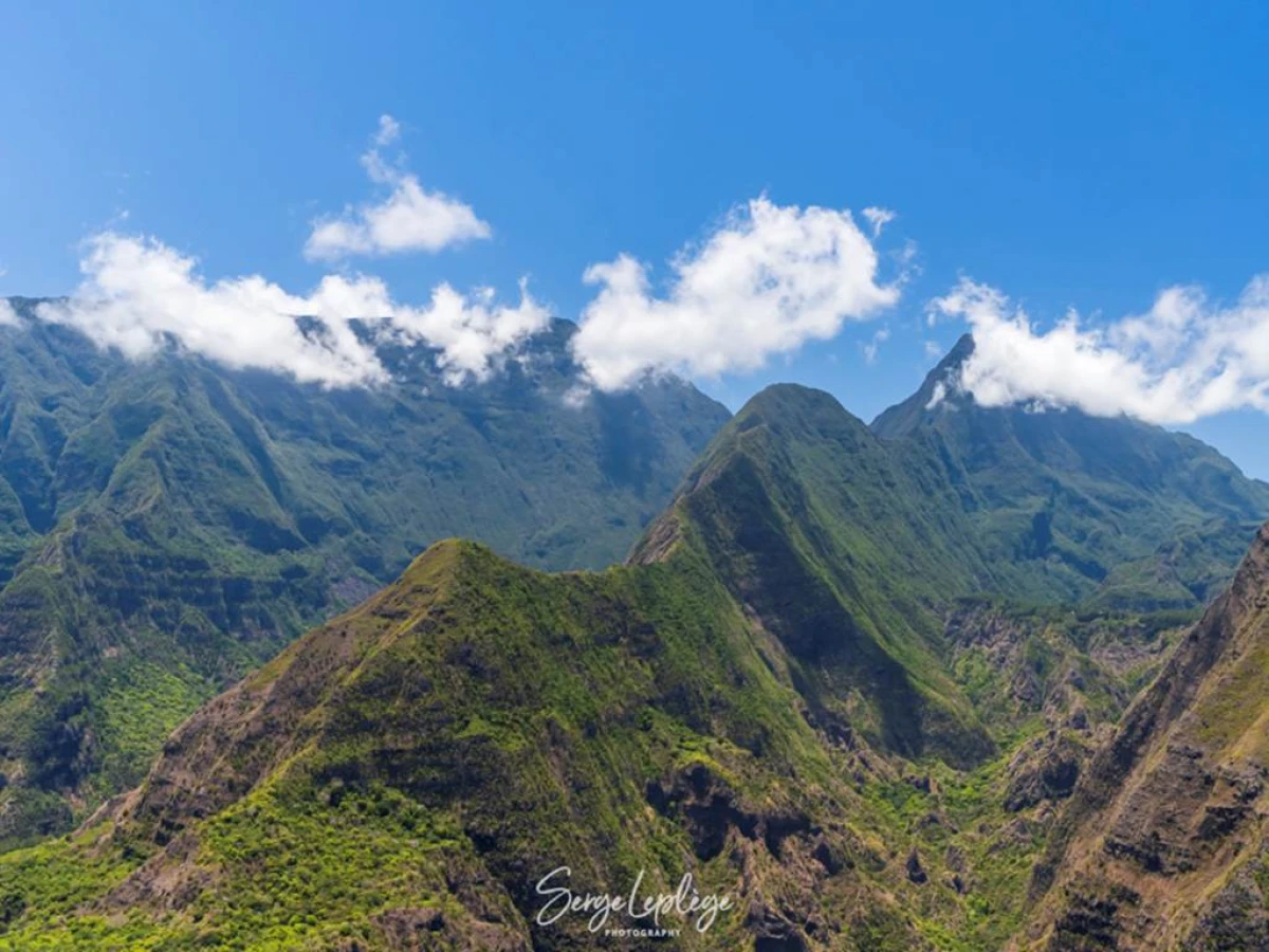 3 cirques vue sur le volcan - Bonjour Fun