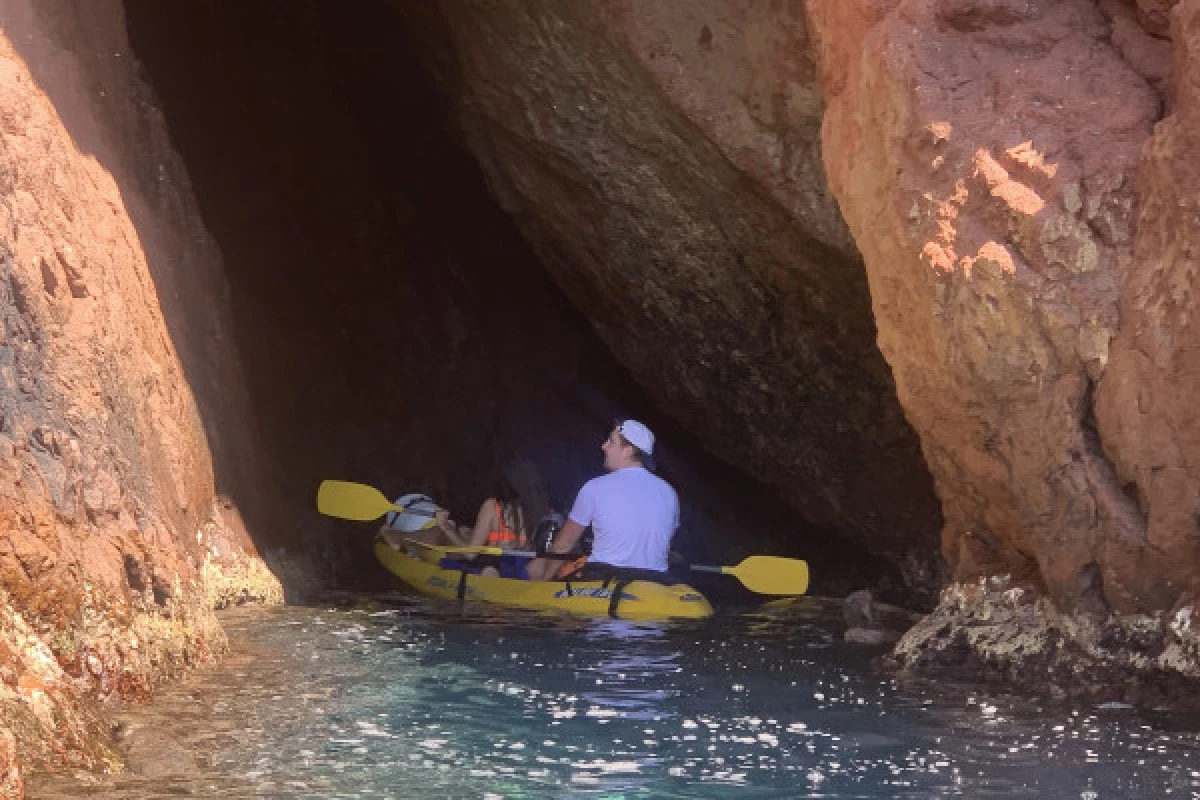 -50% : Location kayak ou paddle - Coucher de soleil - Boulouris - Bonjour Fun