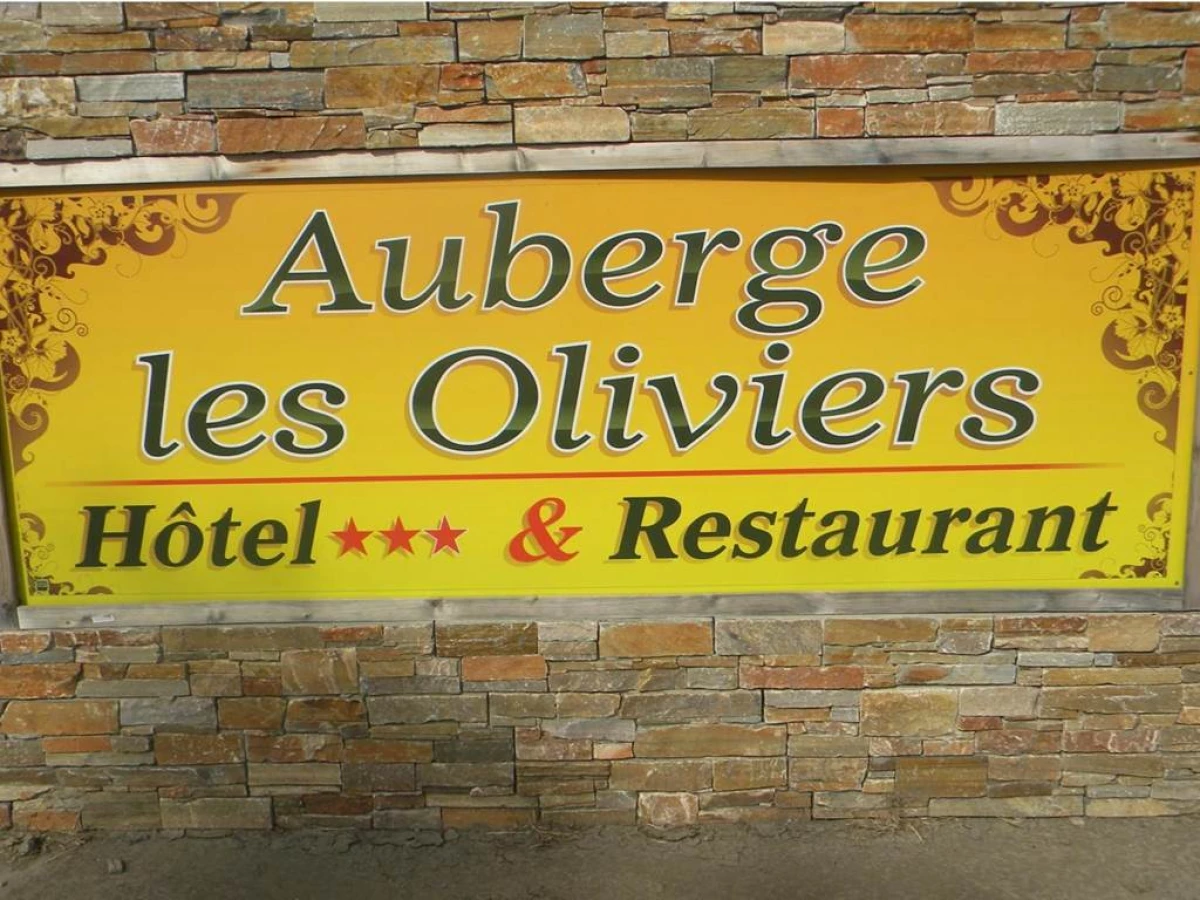 Auberge les Oliviers - Bonjour Fun