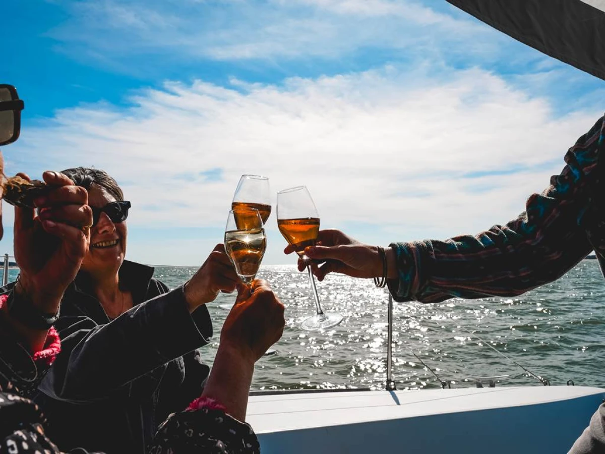 Balade Apéritif à bord - Bonjour Fun