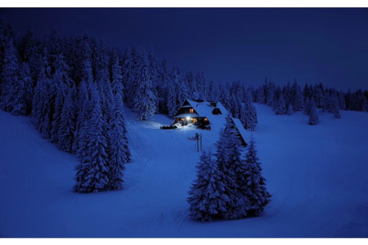 Balade raquettes à neige coucher du soleil pique-nique - Bonjour Fun