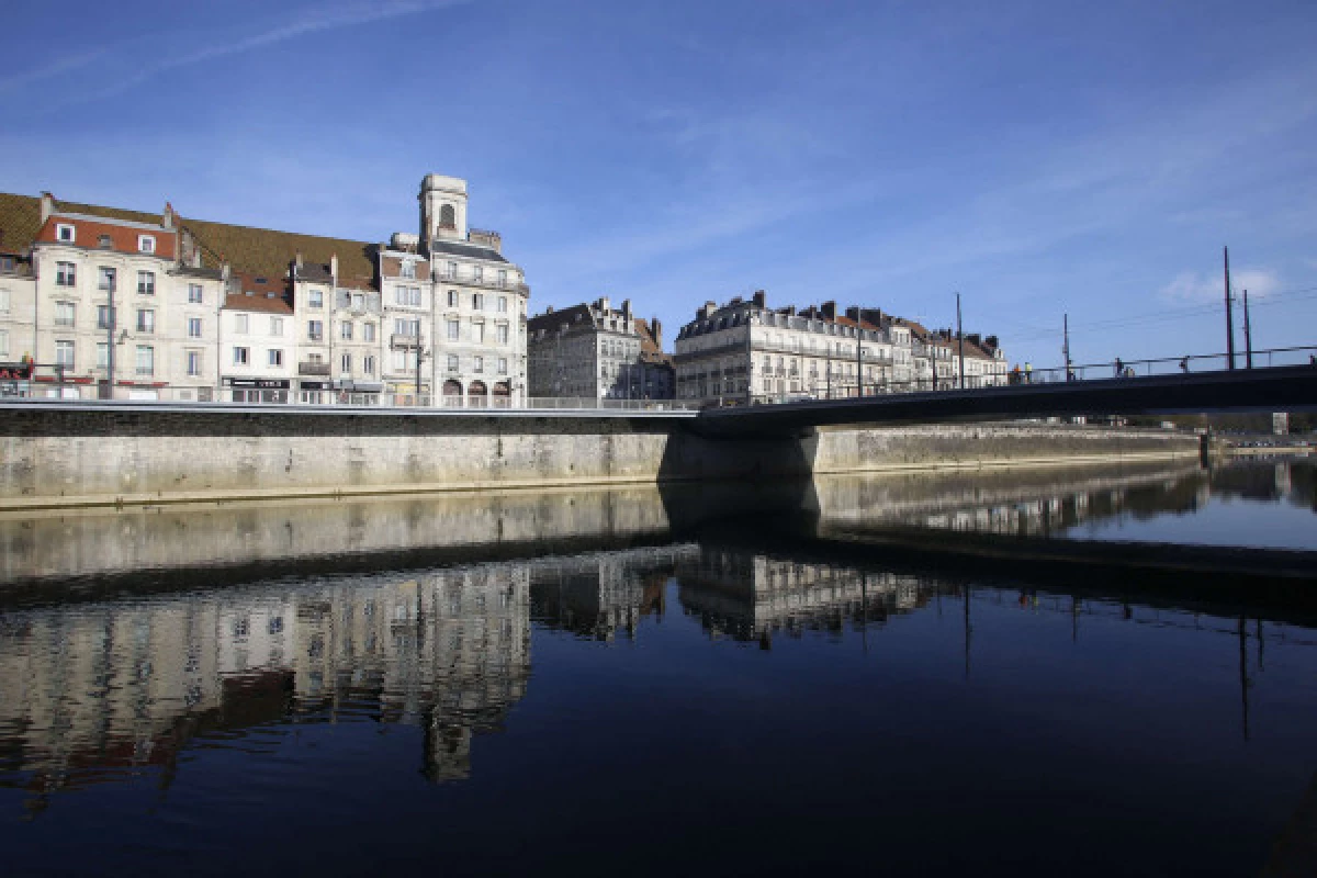 BESANCON A L’HEURE DE L’APERITIF - Bonjour Fun