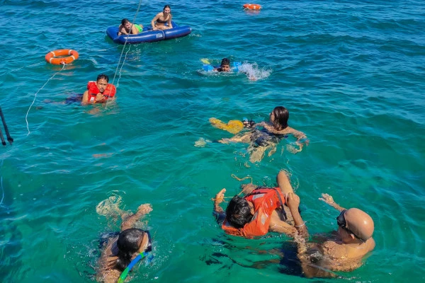 Boat Tour with Snorkeling & Aperitif included - Porto Cesareo Marine Protected Area - Bonjour Fun