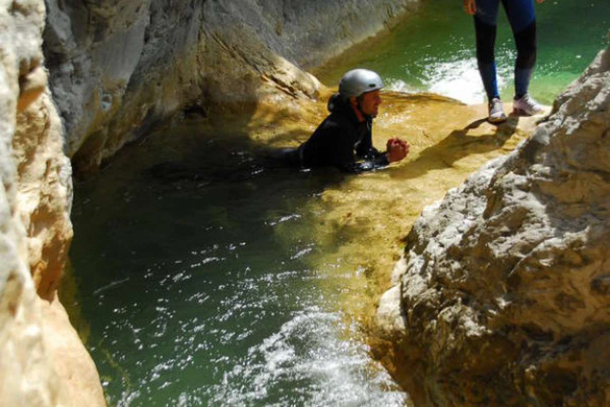 Canyon de rio barbaira - italie - Bonjour Fun