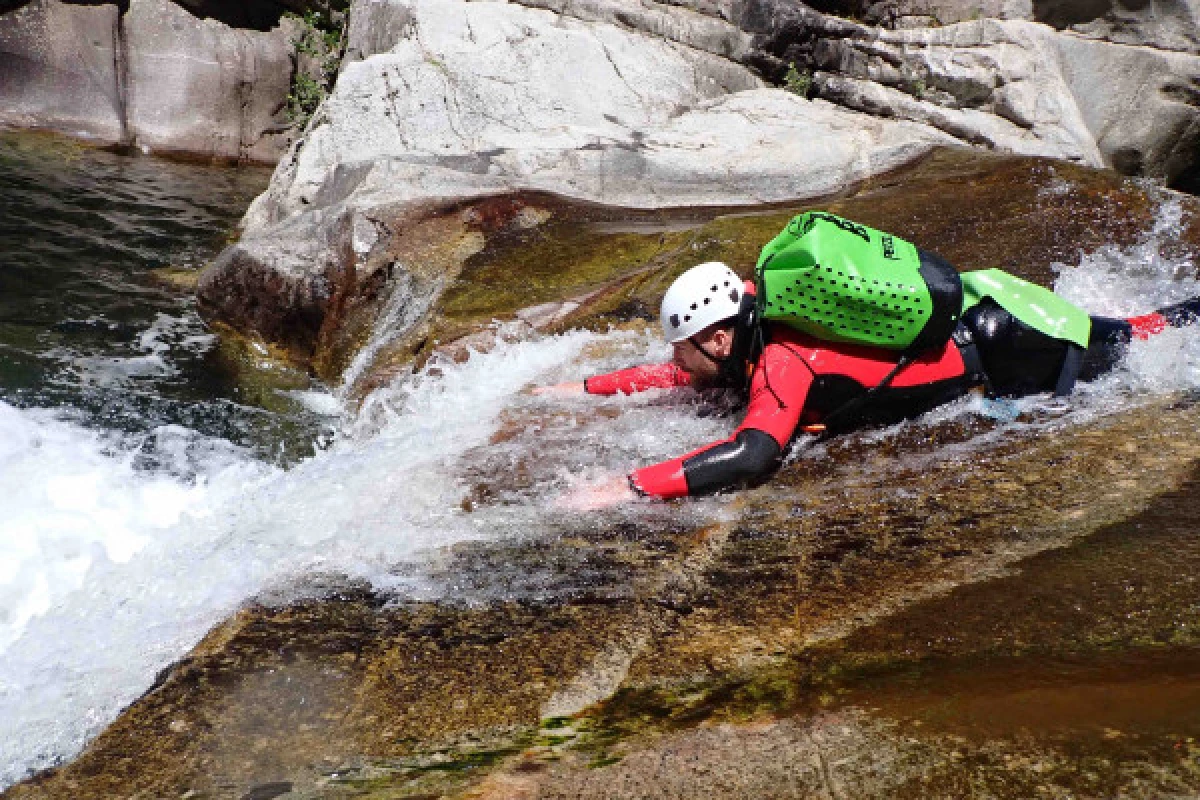 CANYON sportif LA GARDE 1/2 JOURNEE - Bonjour Fun