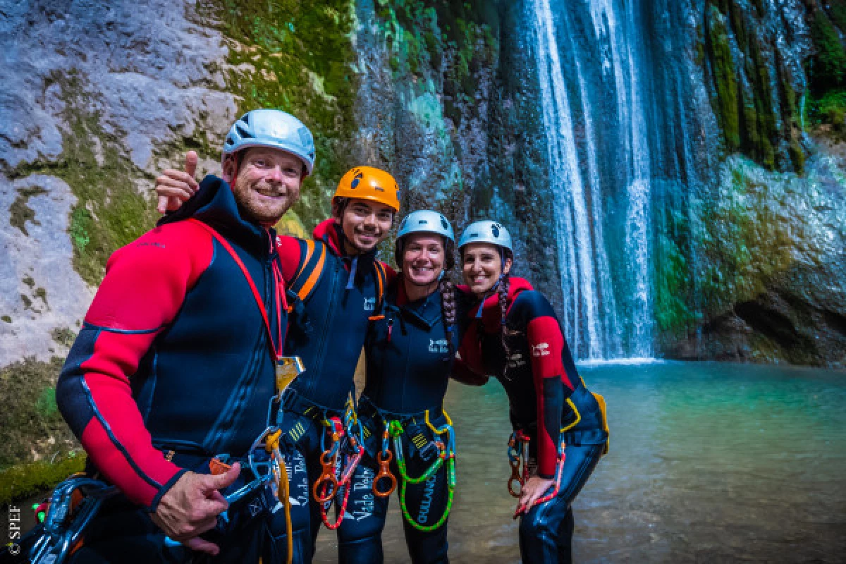 Canyoning aux Gorges du Loup - Bonjour Fun