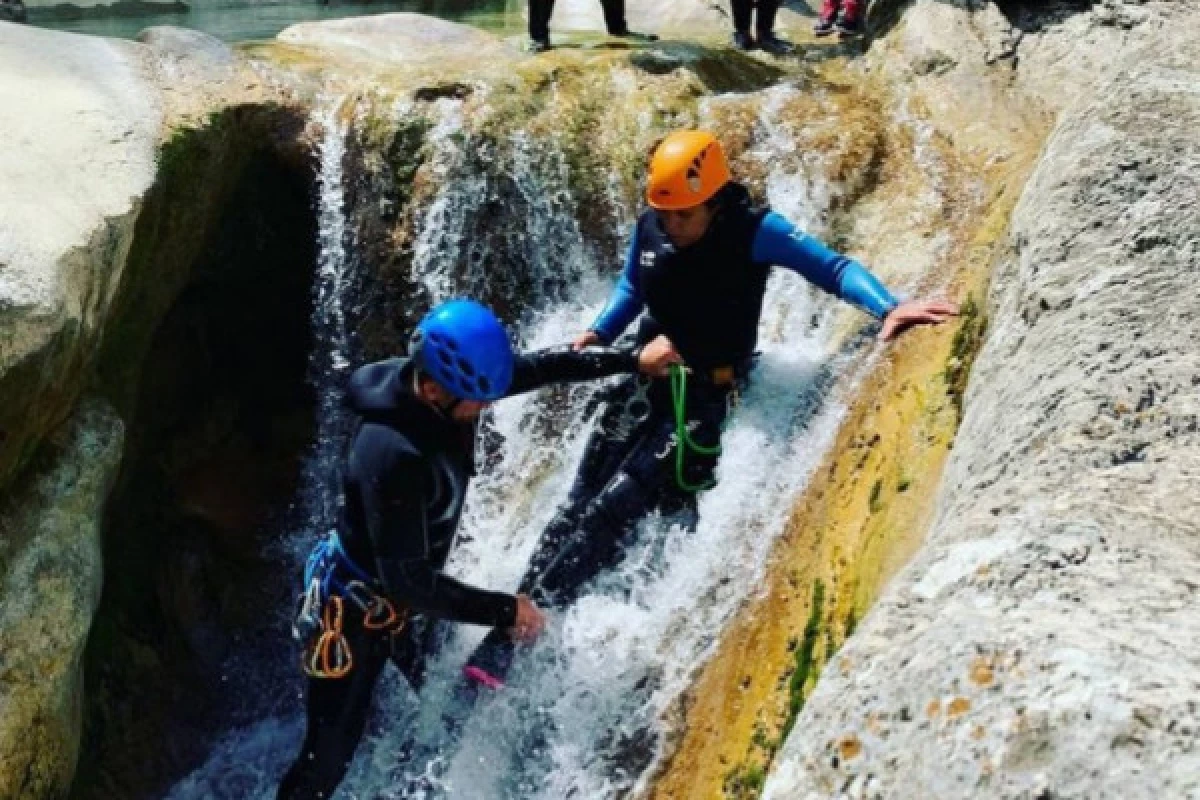 Canyoning du Gours du Ray - PROMO - Bonjour Fun