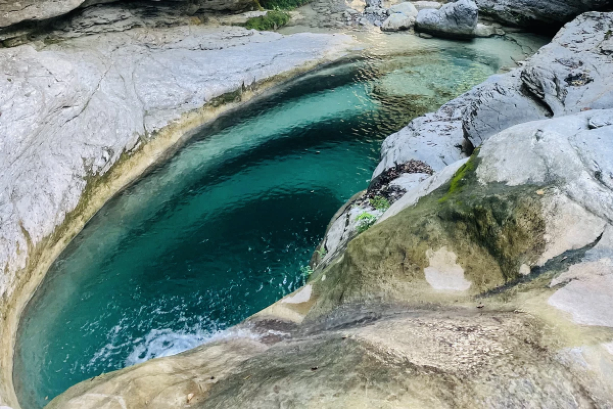 Canyoning Roya - Ruisseau d'Audin - Randonnée aquatique - Bonjour Fun