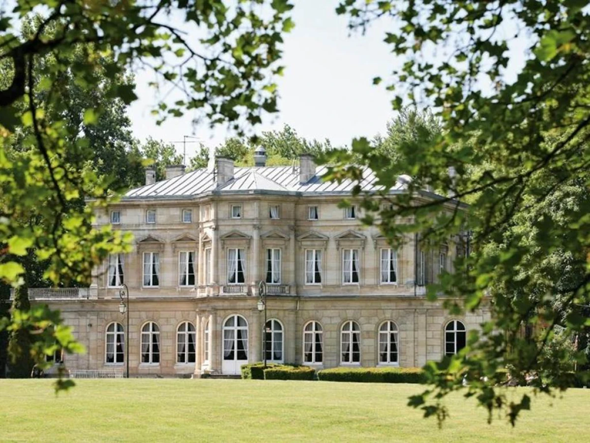 Château De La Motte Fenelon - Bonjour Fun