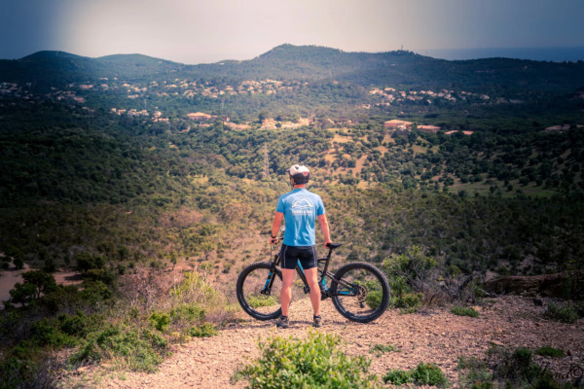 Circuit Estérel/Méditerranée - Kayak & VTT électrique - Bonjour Fun