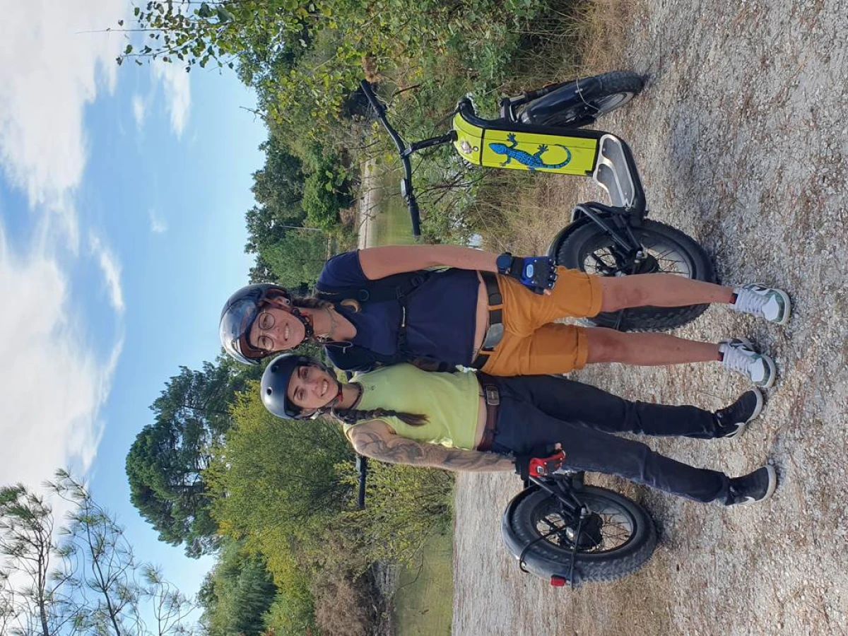 Circuit trottinette tout terrain - Entre Lac Bleu et forêts de Pessac-Léognan (1h00) - Bonjour Fun