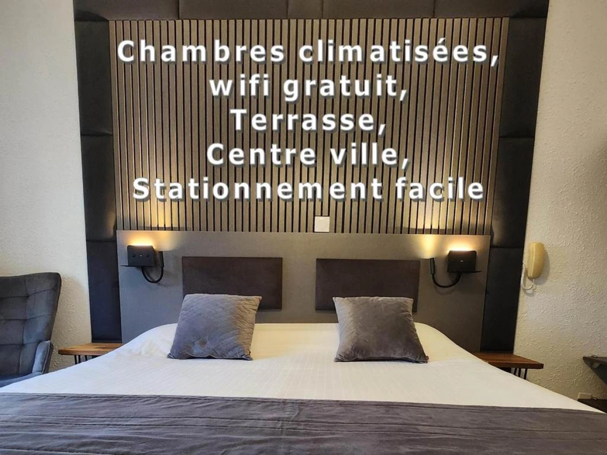 Cit'Hotel Le Cheval Blanc Cognac Centre - Bonjour Fun