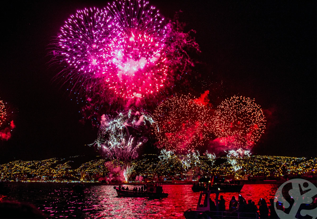 COPIE Feux d'artifice-Golfe Fréjus/Saint-Rapahël - Bonjour Fun