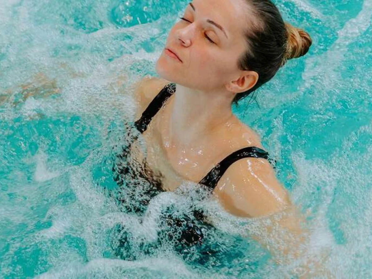 Cours Aquagym - 10 séances de 45 minutes - Bonjour Fun