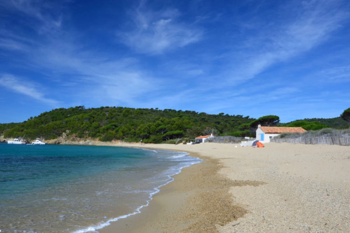 Dep.St Raphael: 3 Caps-Journée turquoise - Bonjour Fun