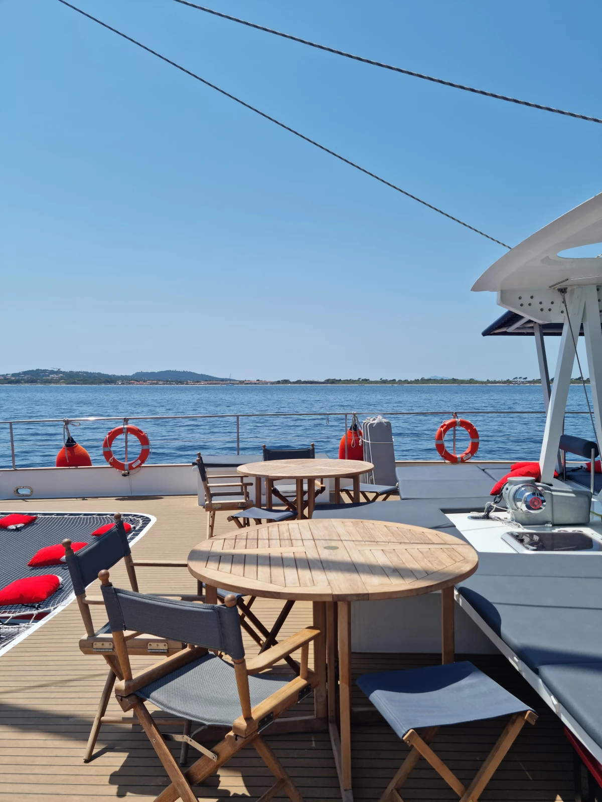 Départ Hyères - Brunch en mer - Littoral Hyérois - Bonjour Fun