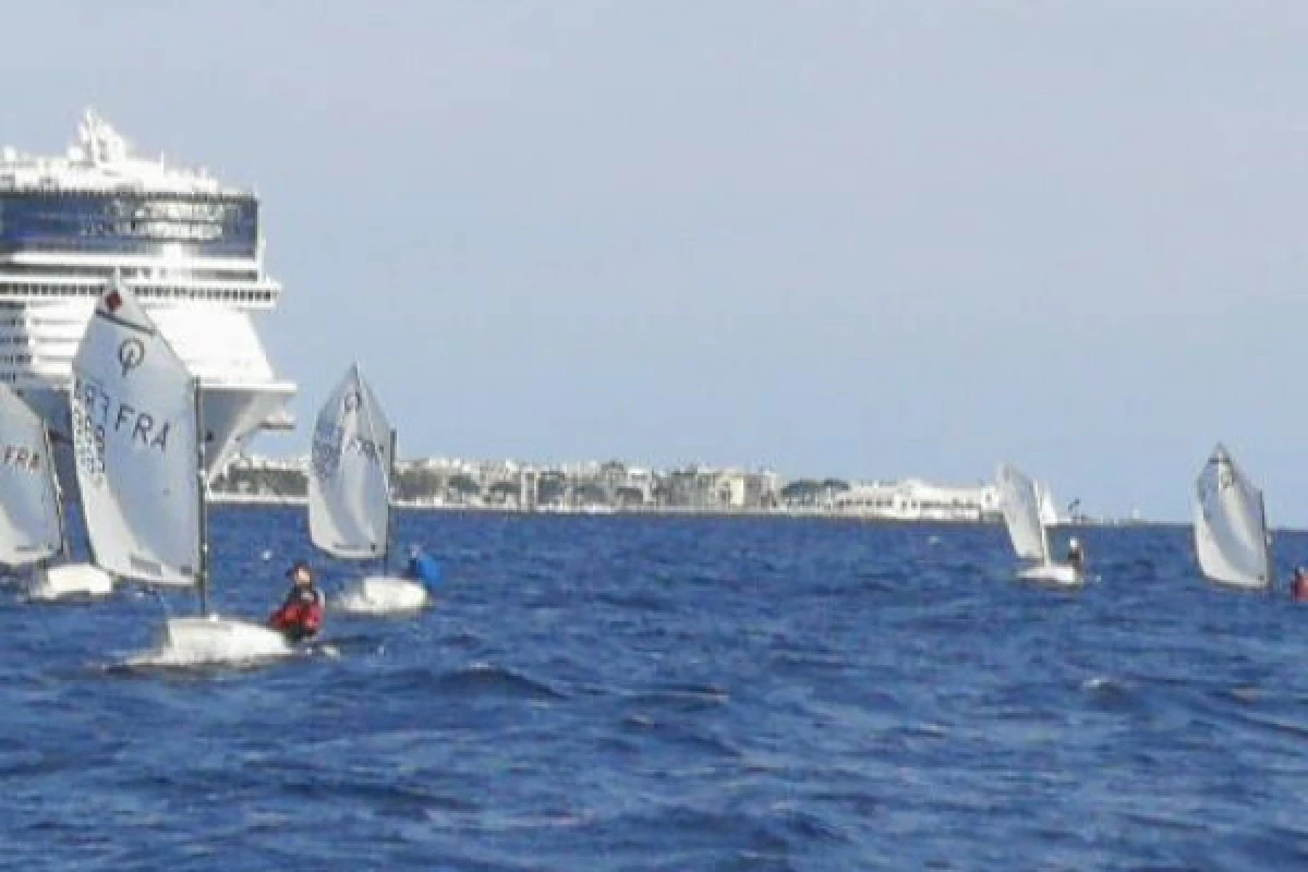 DINGHY FUN CAMP VACANCES TOUSSAINT - Bonjour Fun