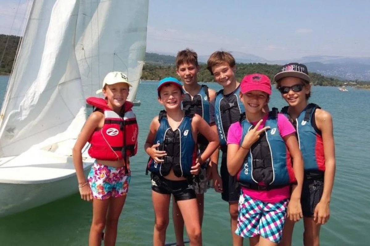 DINGHY FUN CAMPS - STAGE ENFANT SEMAINE - Bonjour Fun