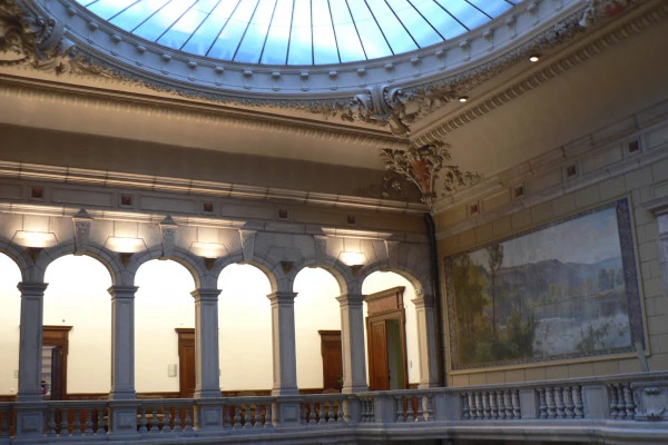 DU PARLEMENT DE FRANCHE-COMTE AU PALAIS DE JUSTICE - Bonjour Fun