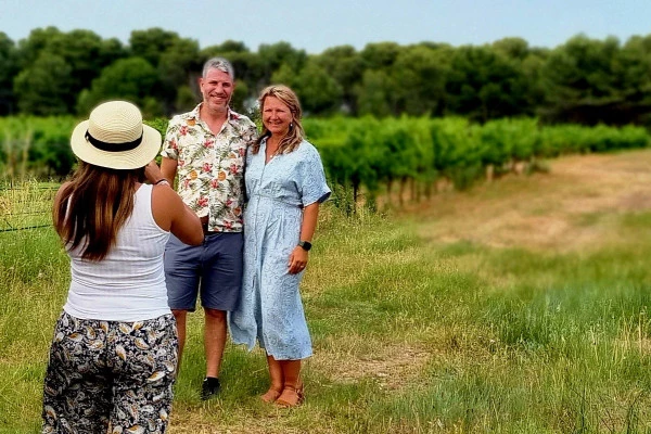 Excursion en minibus Picpoul de Pinet - Demi Journée Huîtres et Vins - Bonjour Fun