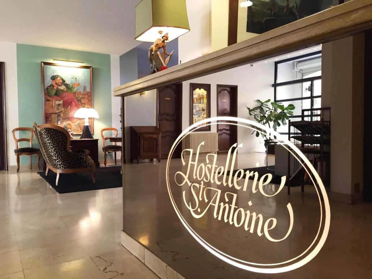 Hostellerie Du Grand Saint Antoine - Bonjour Fun