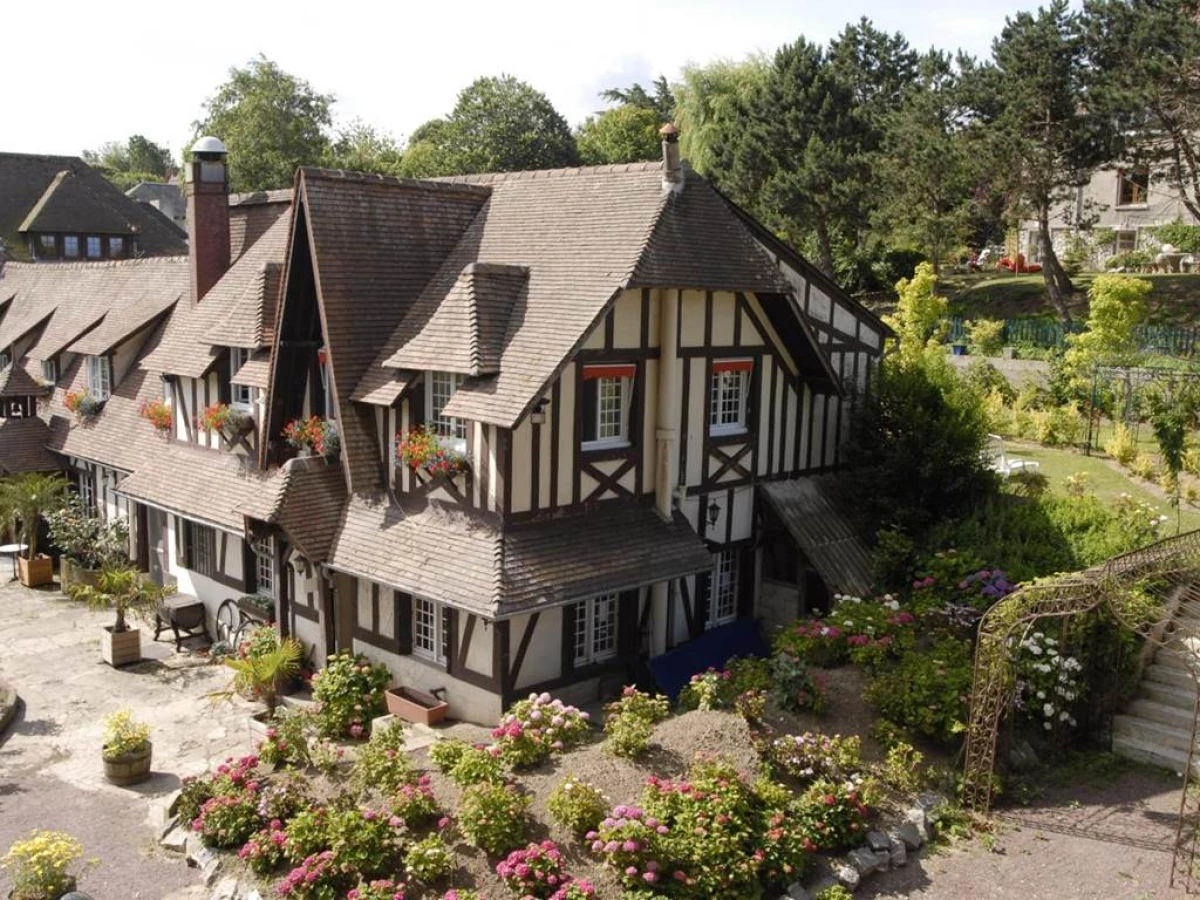 Hostellerie et SPA de la Vieille Ferme - Bonjour Fun