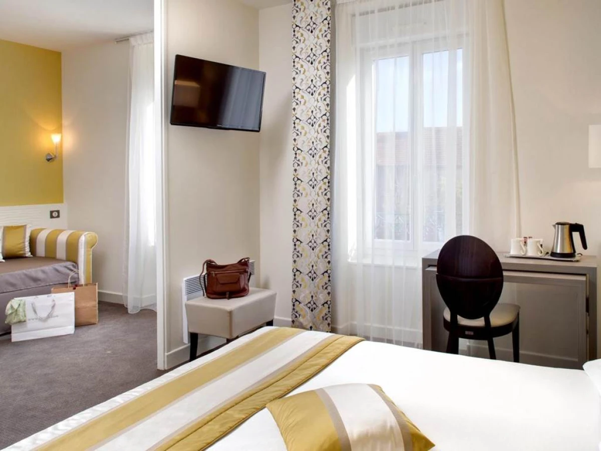 HOTEL ARVERNA VICHY - ClT'HOTEL - Bonjour Fun