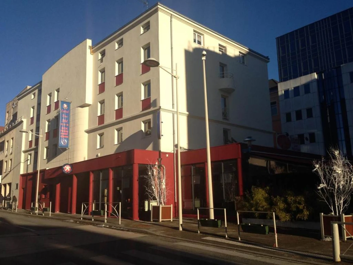 Hôtel Central Parc Oyonnax - Bonjour Fun