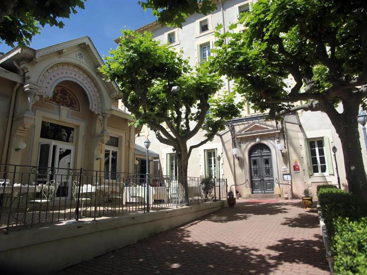 Hotel des Thermes - Bonjour Fun