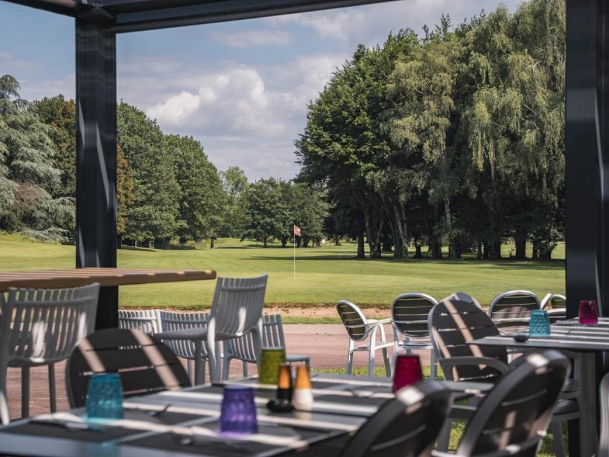 Hôtel du Golf Saint Lazare - Bonjour Fun