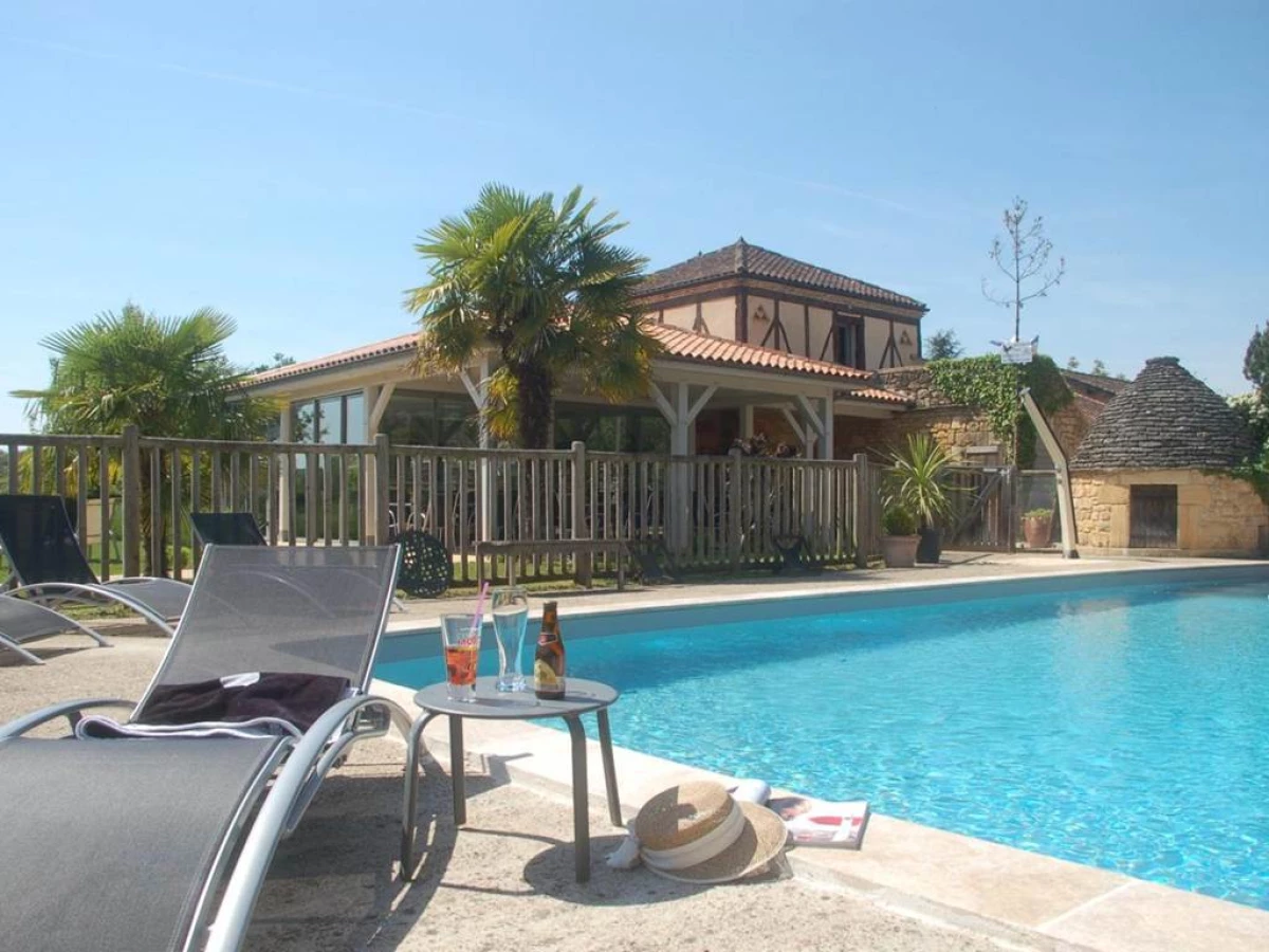 Hotel Le Mas de Castel - Piscine chauffee - Bonjour Fun