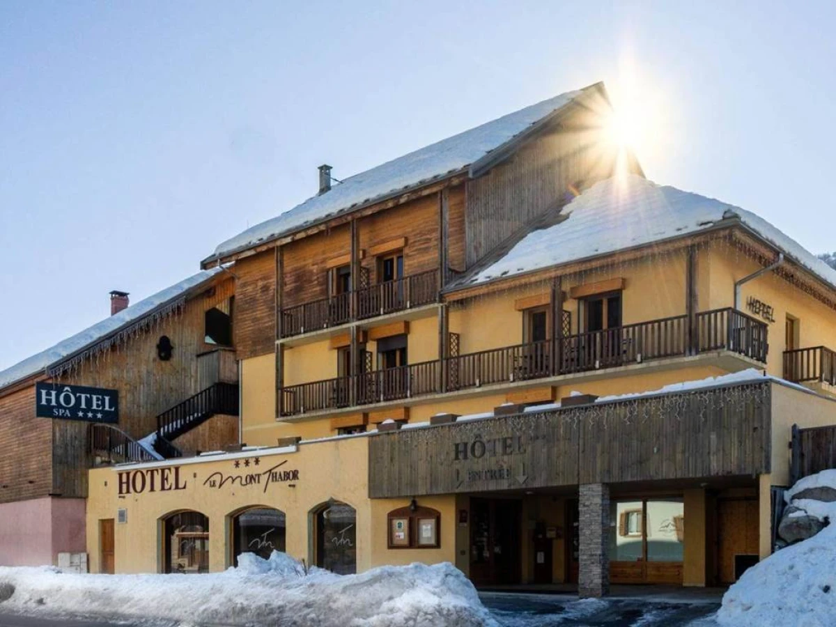 Hôtel Mont Thabor Serre Chevalier - Bonjour Fun