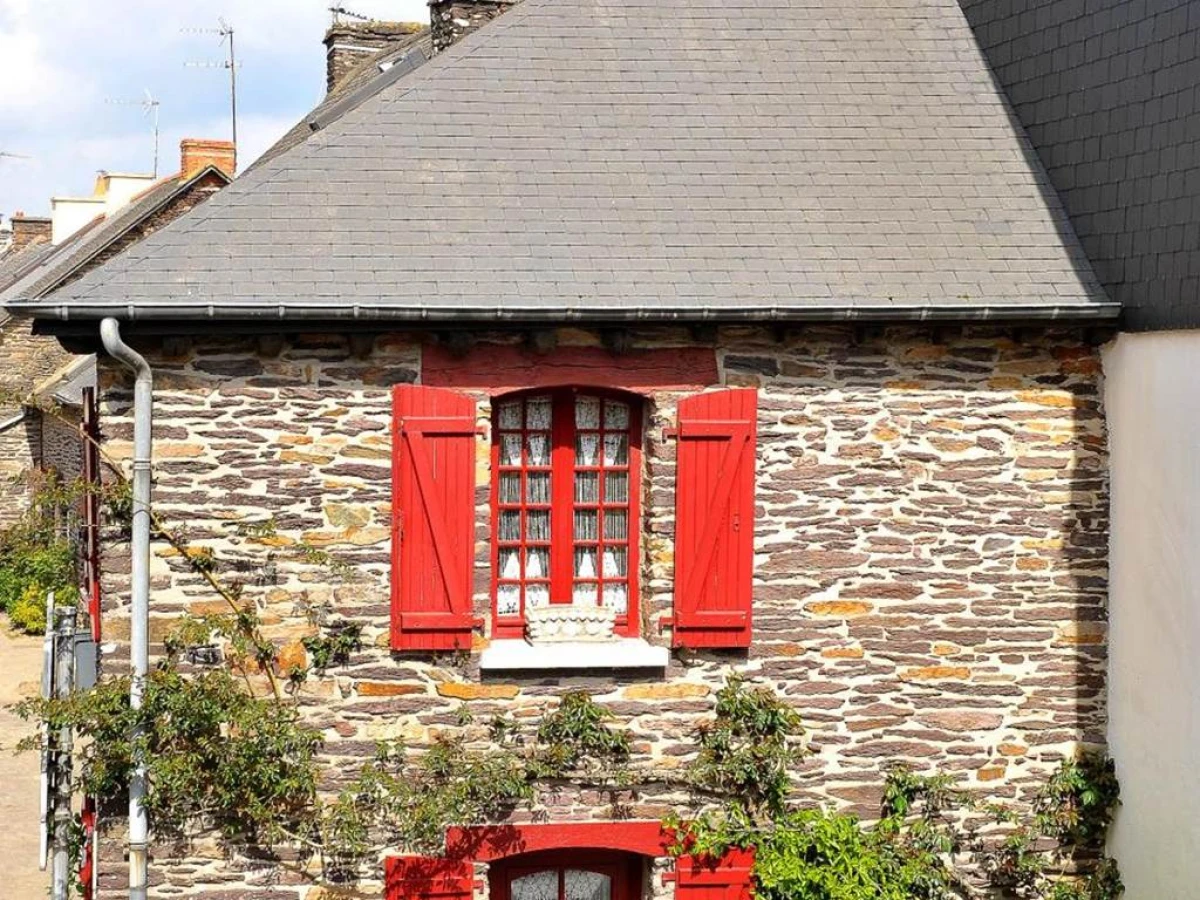 Hotel O2B Aux Berges de Brocéliande - Bonjour Fun