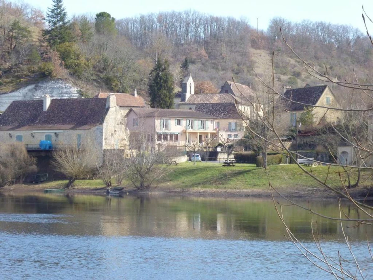 Hôtel-Restaurant Côté Rivage - Bonjour Fun