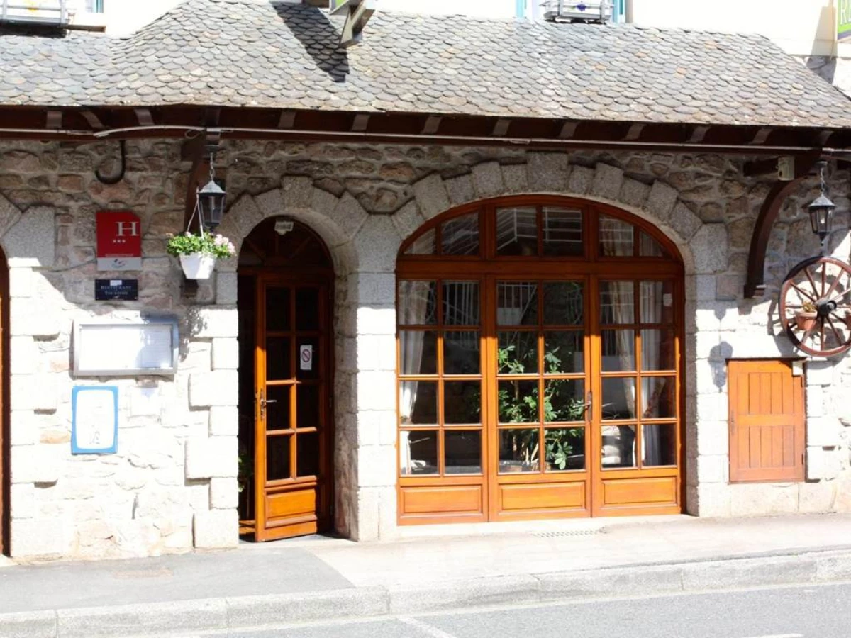 Hotel Restaurant des Deux Vallées - Bonjour Fun