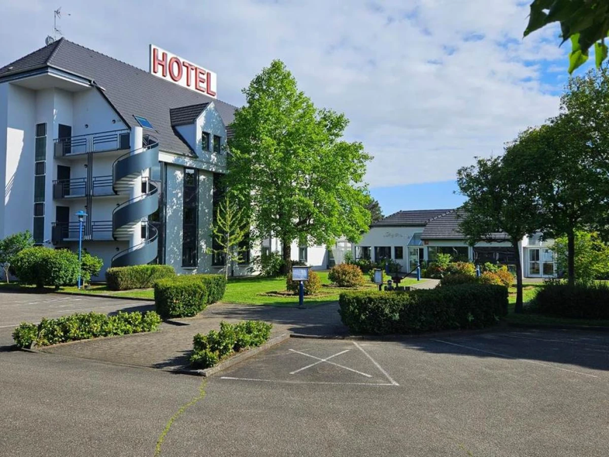 Hotel Restaurant La Tour Romaine - Haguenau - Stra - Bonjour Fun