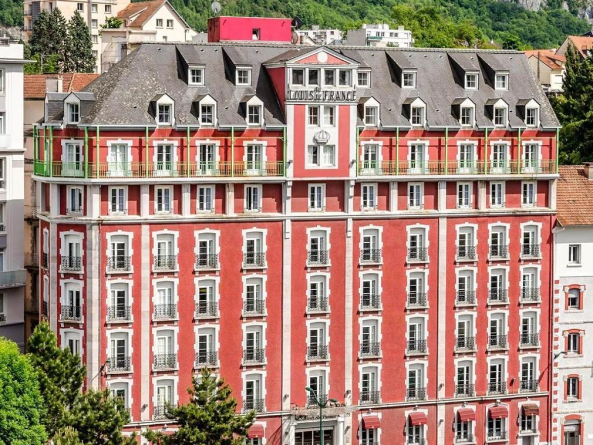 Hôtel Saint Louis de France - Bonjour Fun