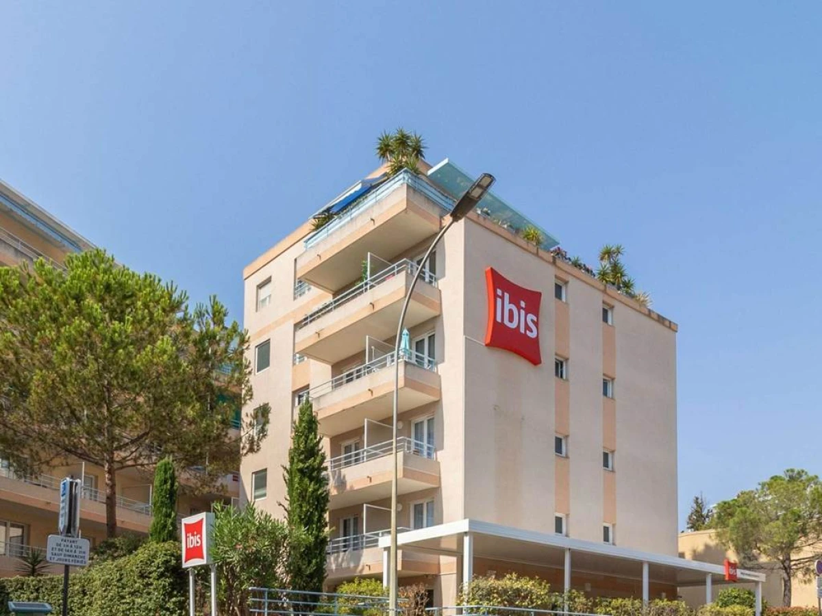 Ibis Roquebrune Cap Martin Menton - Bonjour Fun