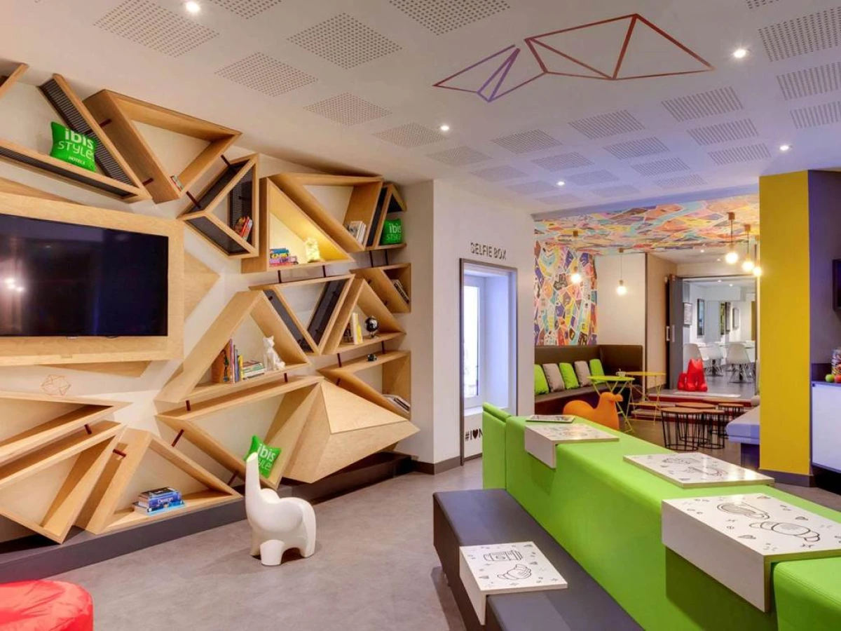 ibis Styles Nantes Centre Gare - Bonjour Fun