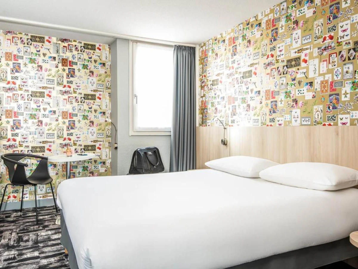 Ibis Styles Reims Centre - Bonjour Fun