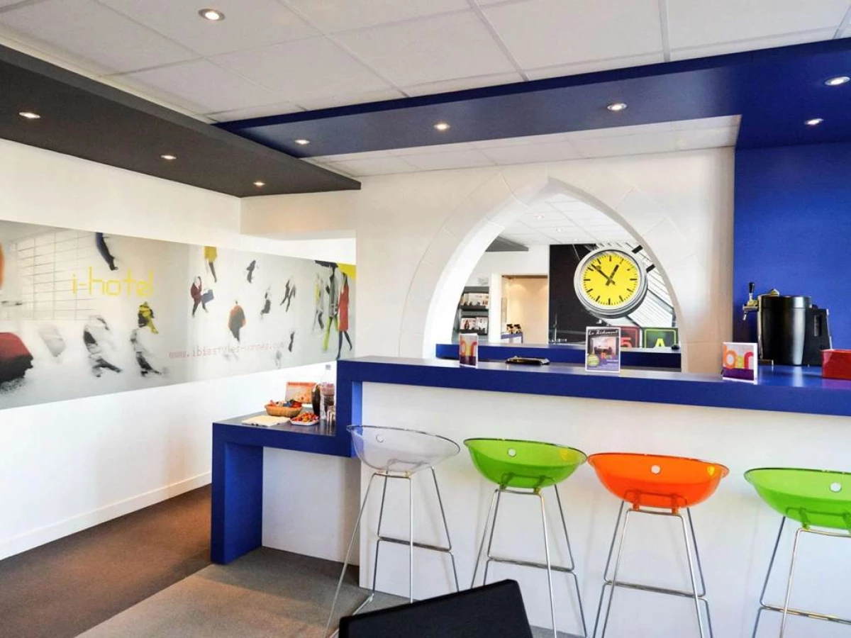 ibis Styles Vannes Gare Centre - Bonjour Fun