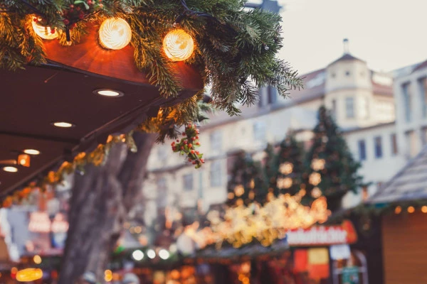 Jeu de piste insolite sur le marché de Noël (Arras) - Bonjour Fun