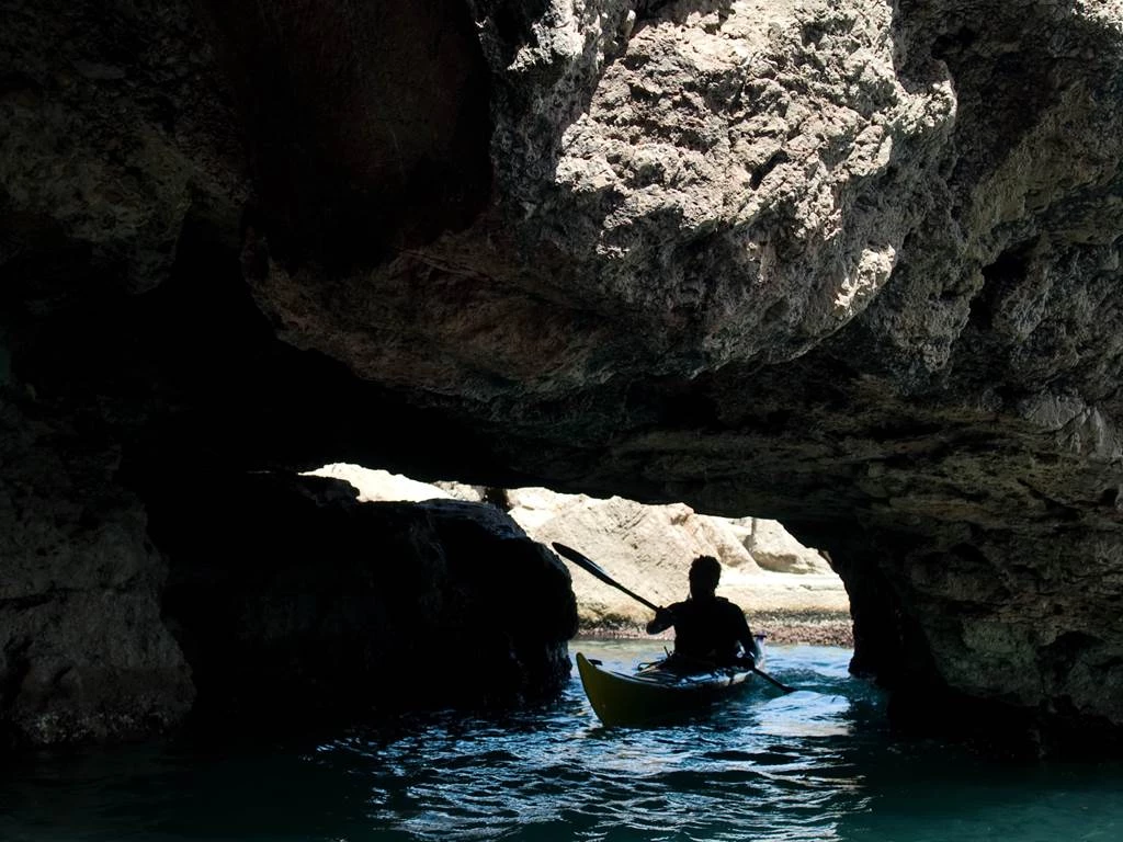 Balade en kayak de mer accompagnée d'un moniteur ! - Bonjour Fun