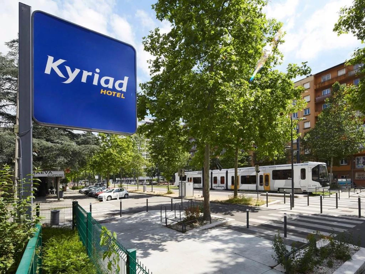 Kyriad Grenoble Centre - Bonjour Fun