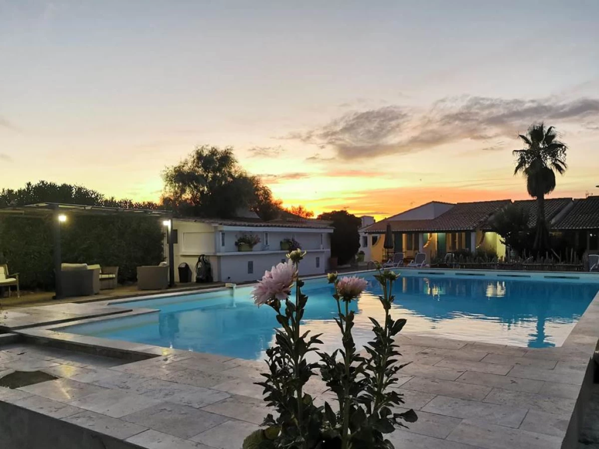 L'auberge Camarguaise - Bonjour Fun