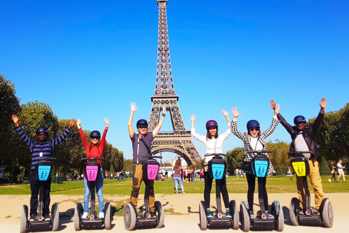 L' Incontournable Segway Tour - Bonjour Fun