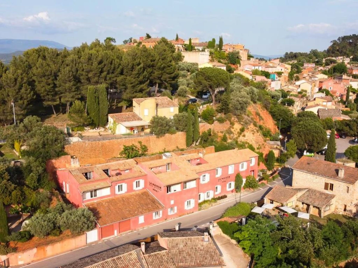 La Maison des Ocres - Provence - Bonjour Fun