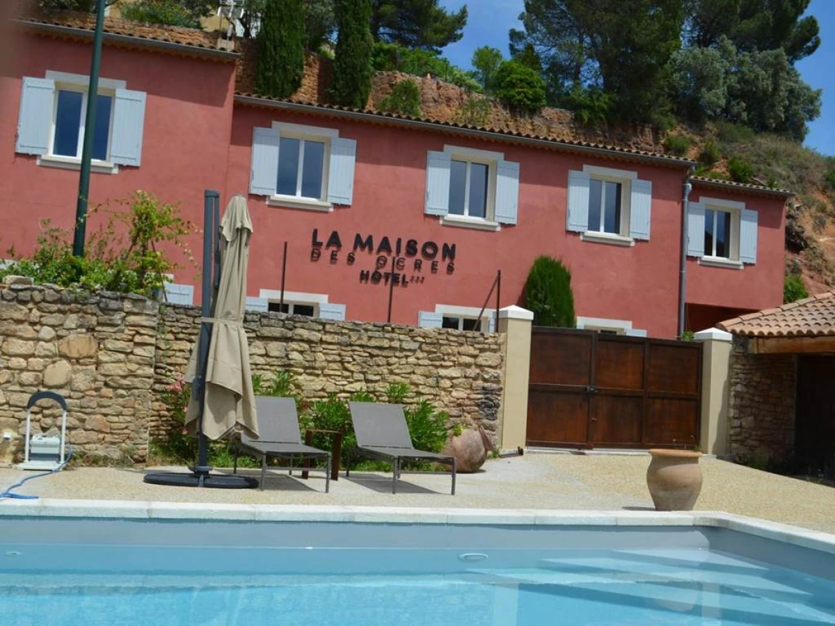 La Maison des Ocres - Provence - Bonjour Fun