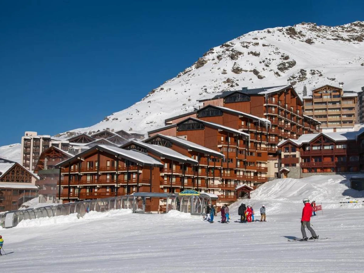 Le Cheval Blanc - Village Montana - Bonjour Fun